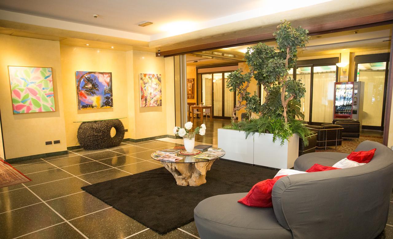 Art Milano 4* Prato (Prato)